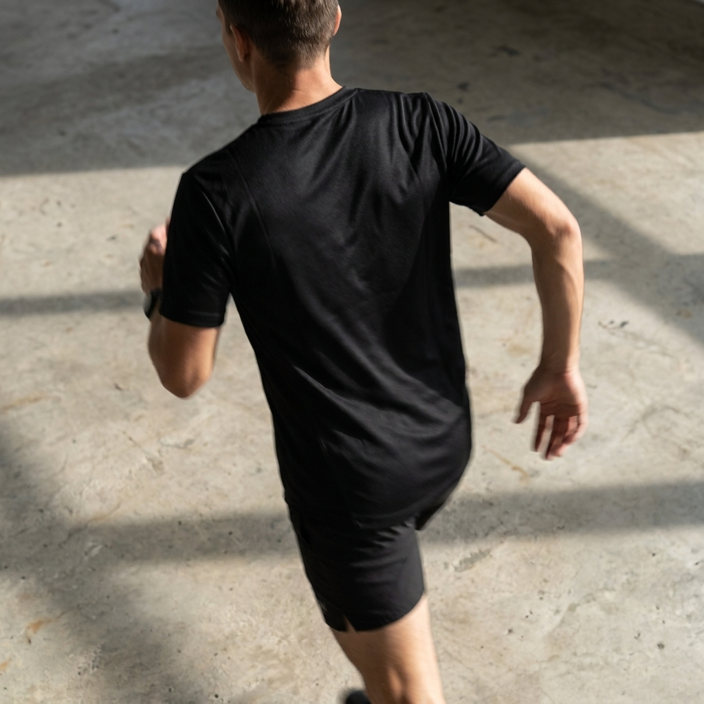 Tee Technique Performance — détail inscription | hybriddept
